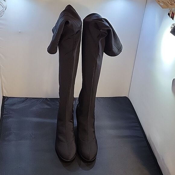 BERSHKE LONG BLOCK-HEEL WOMEN'S PLATFORM BOOT - Picture 2 of 13